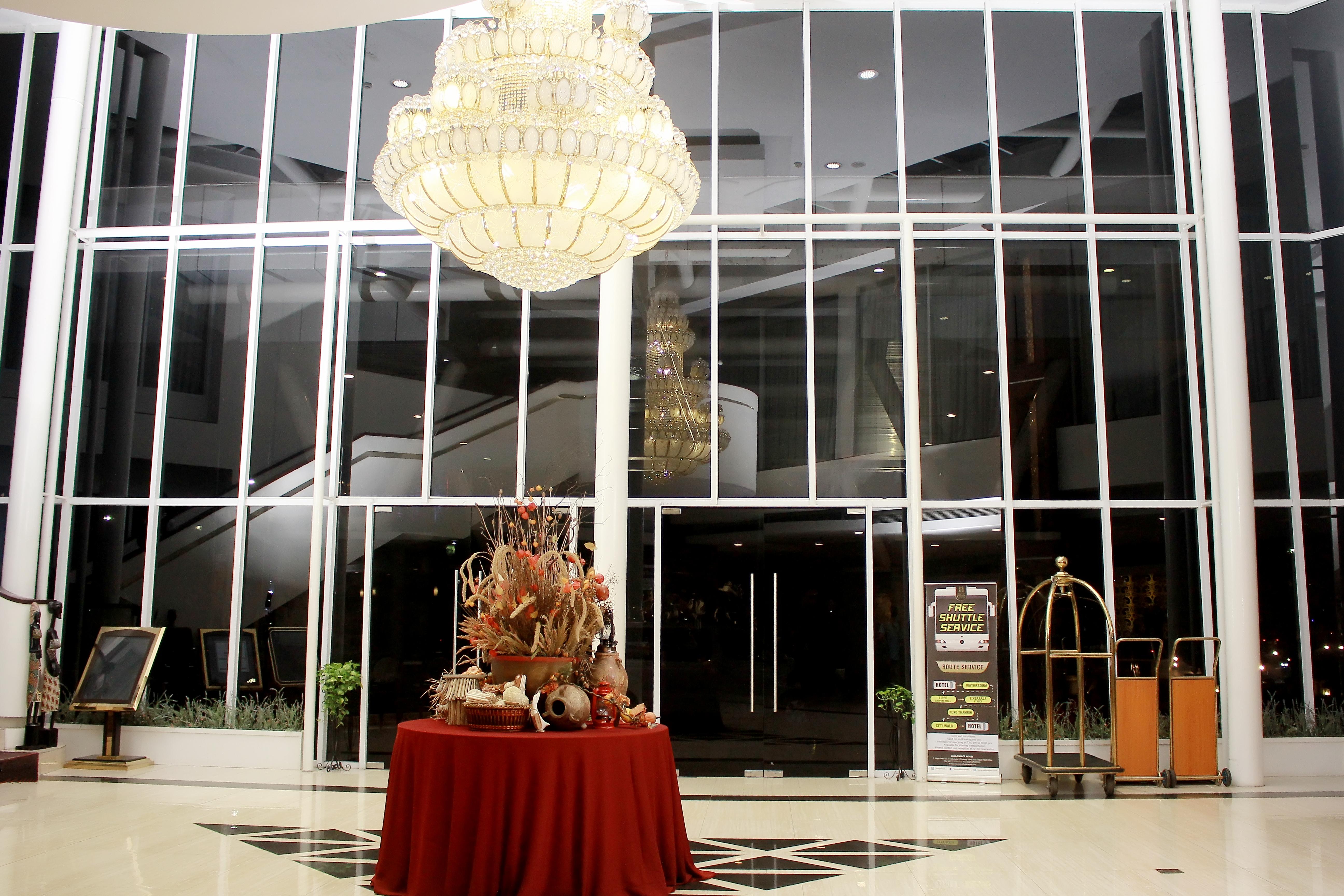 Java Palace Hotel Cikarang Exterior photo